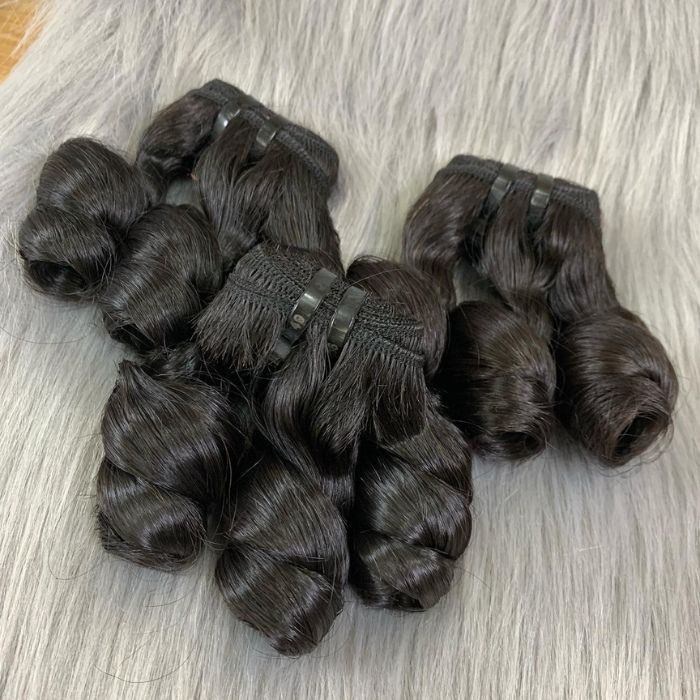 Bouncy curly raw hair bundles